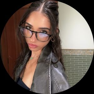 Meet your Posher, Sarine